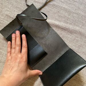 BLKSMITH LEATHER BLACK ROLL UP POUCH BAG